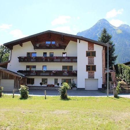 Haus Maria Larcher Bach  Bagian luar foto