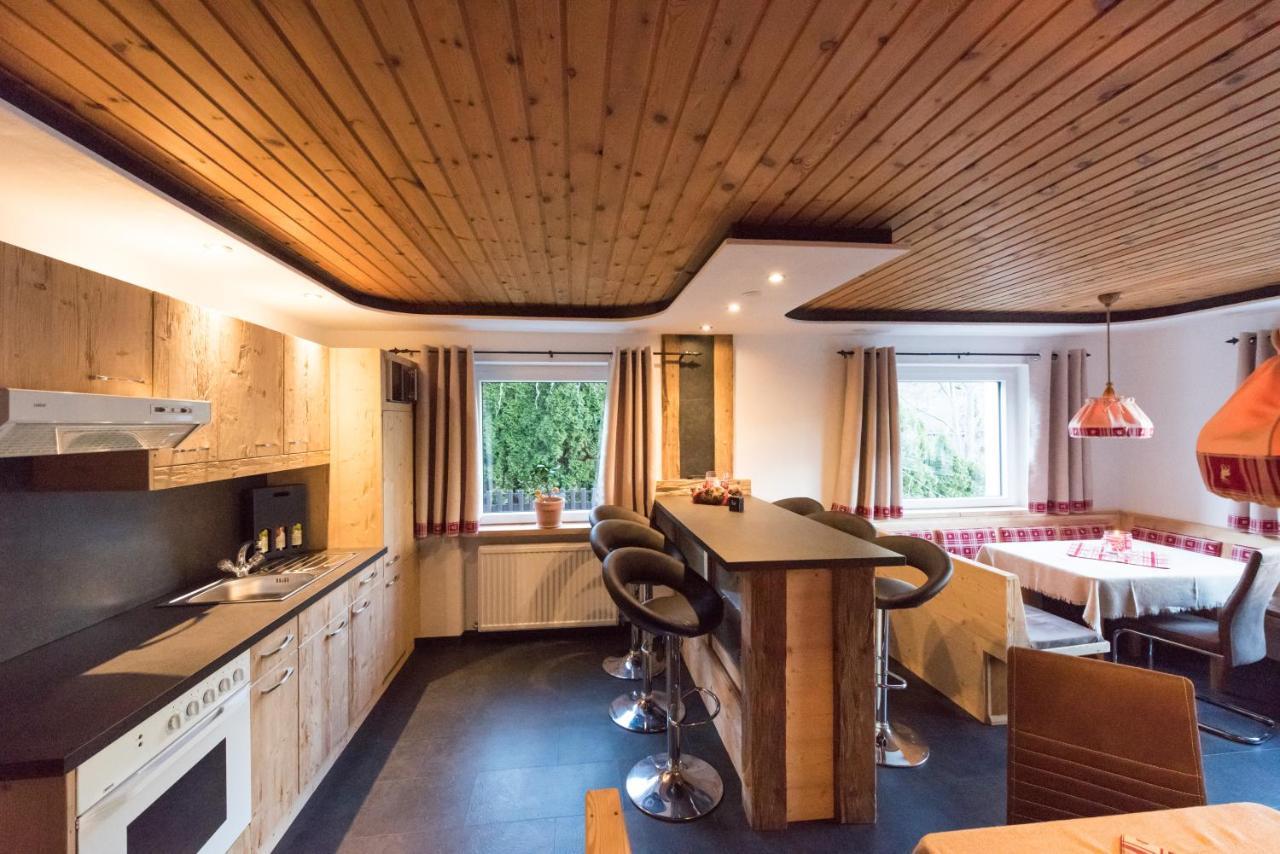 Haus Maria Larcher Bach  Bagian luar foto